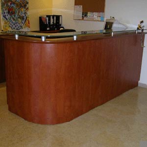 דלפק למשרד מדגם זכוכית דלפק למשרד מדגם זכוכית