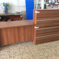 דלפק קבלה נגיש ומדורג דלפק קבלה נגיש ומדורג